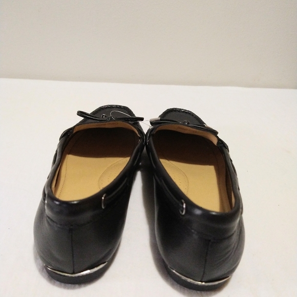 Michael Kors Sutton Leather Moccasin Flats - Picture 12 of 12